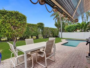 3525 Bosun Cir, Delray Beach FL 33483