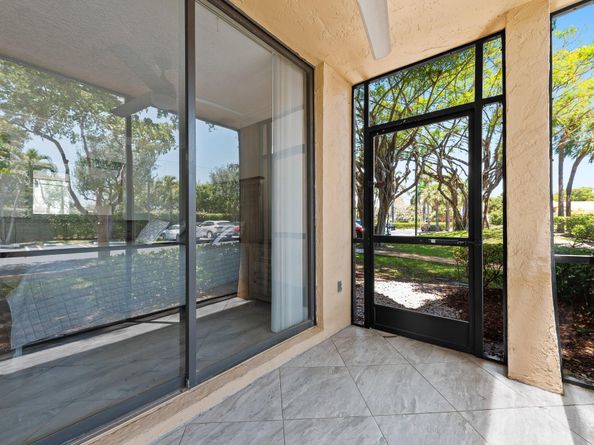 450 Egret Circle 9111, Delray Beach FL 33444