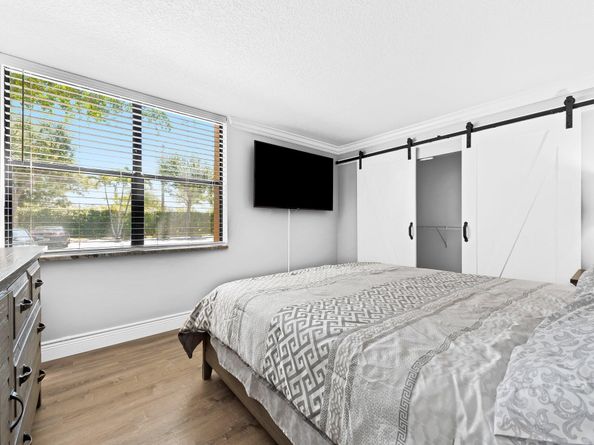 450 Egret Circle 9111, Delray Beach FL 33444