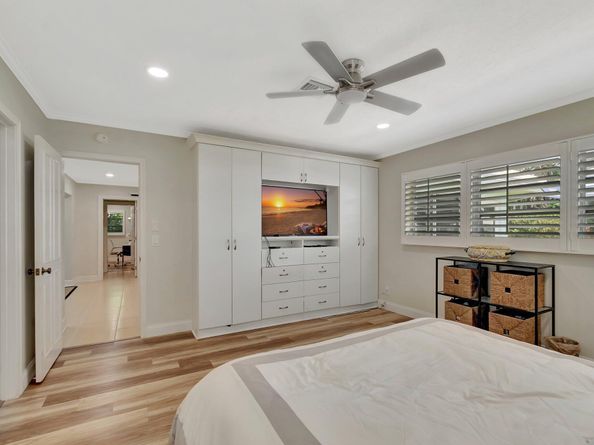 5 Slash Pine Drive, Boynton Beach FL 33436