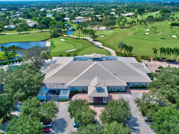 5 Slash Pine Drive, Boynton Beach FL 33436
