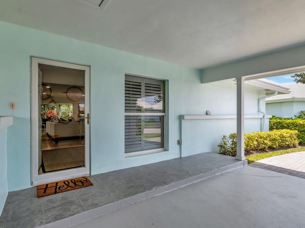 5 Slash Pine Drive, Boynton Beach FL 33436