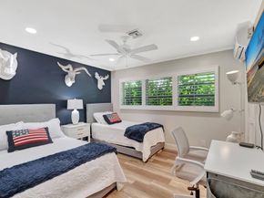 5 Slash Pine Drive, Boynton Beach FL 33436