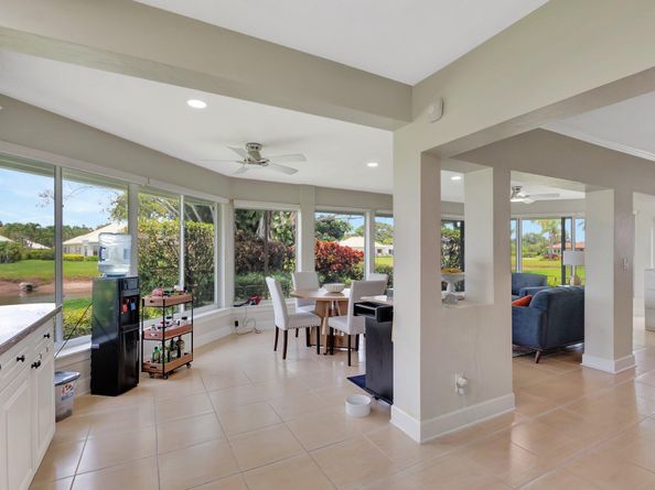 5 Slash Pine Drive, Boynton Beach FL 33436