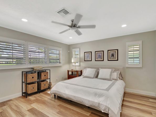 5 Slash Pine Drive, Boynton Beach FL 33436