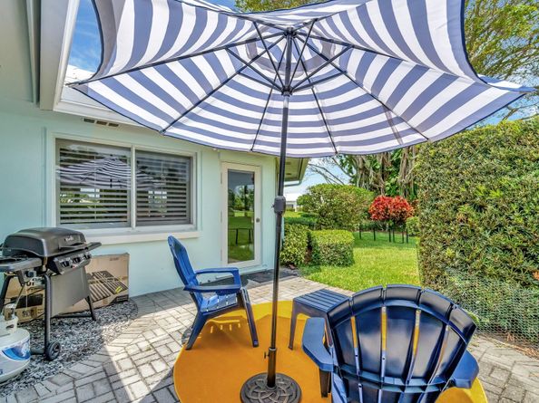 5 Slash Pine Drive, Boynton Beach FL 33436