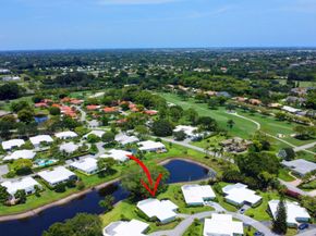 5 Slash Pine Drive, Boynton Beach FL 33436
