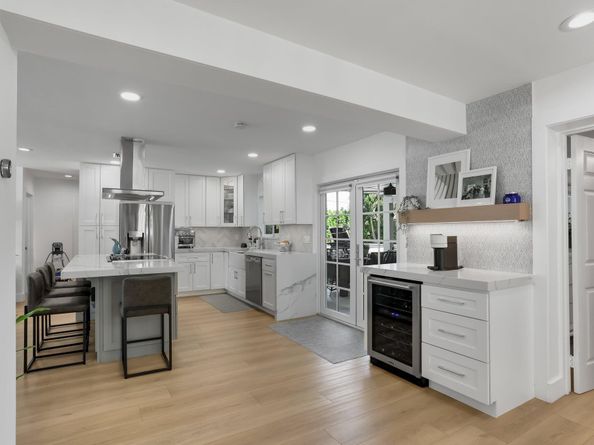 520 SE 3rd Court, Deerfield Beach FL 33441