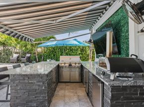 520 SE 3rd Court, Deerfield Beach FL 33441