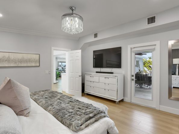 520 SE 3rd Court, Deerfield Beach FL 33441