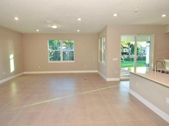 12546 Triumph Lane, Palm Beach Gardens FL 33412
