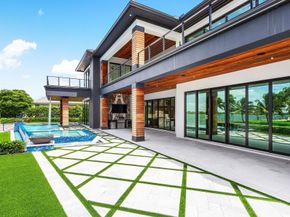 107 Bowsprit Drive, North Palm Beach FL 33408