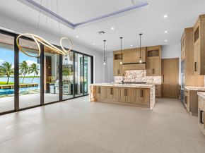 107 Bowsprit Drive, North Palm Beach FL 33408