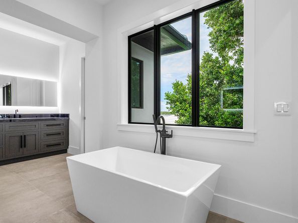 107 Bowsprit Drive, North Palm Beach FL 33408