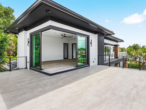 107 Bowsprit Drive, North Palm Beach FL 33408