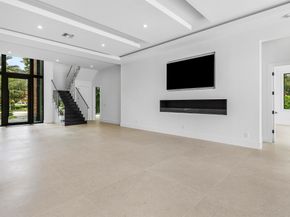 107 Bowsprit Drive, North Palm Beach FL 33408