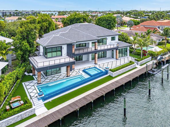 107 Bowsprit Drive, North Palm Beach FL 33408