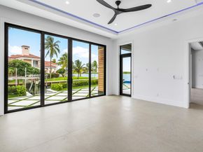 107 Bowsprit Drive, North Palm Beach FL 33408
