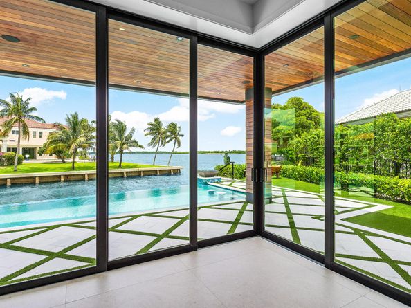 107 Bowsprit Drive, North Palm Beach FL 33408