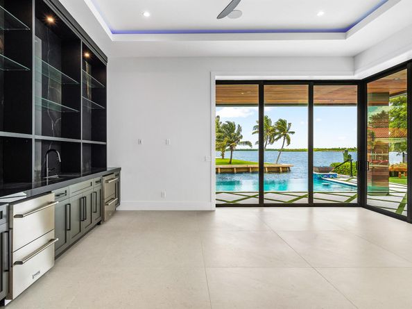107 Bowsprit Drive, North Palm Beach FL 33408