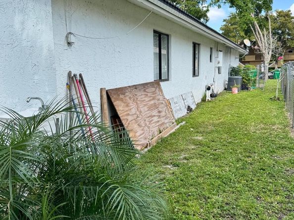 4130 NW 114th Ave, Coral Springs FL 33065