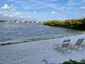 1200 Scotia Drive 305, Hypoluxo FL 33462