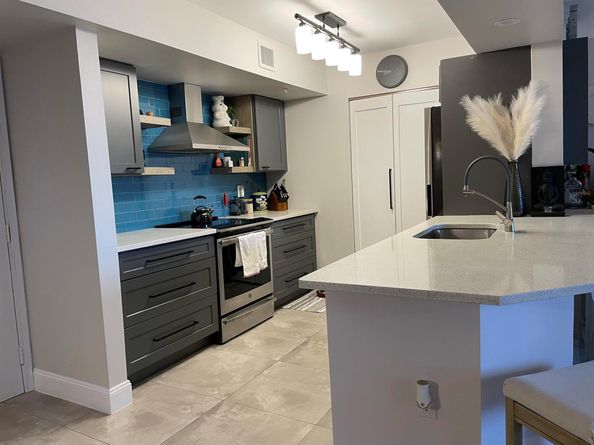 1200 Scotia Drive 305, Hypoluxo FL 33462