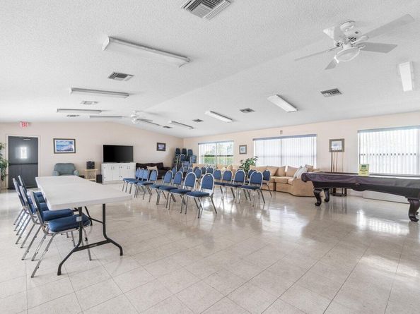2641 Gately Drive W 103, West Palm Beach FL 33415