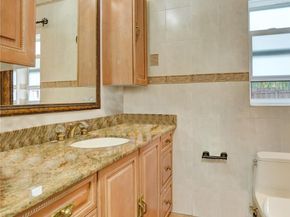 4100 Bayview Dr, Fort Lauderdale FL 33308