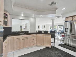 4100 Bayview Dr, Fort Lauderdale FL 33308