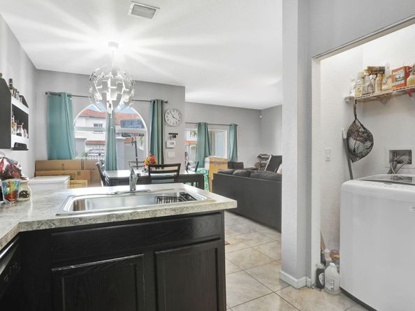 3513 NW 29th Ct, Lauderdale Lakes FL 33311