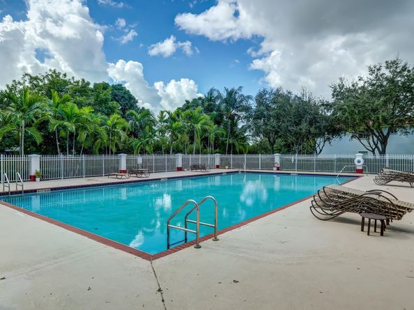 3513 NW 29th Ct, Lauderdale Lakes FL 33311
