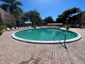 2861 Somerset Dr 312, Lauderdale Lakes FL 33311