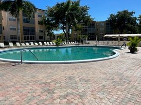 2861 Somerset Dr 312, Lauderdale Lakes FL 33311