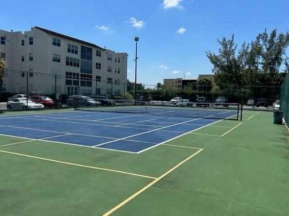 2861 Somerset Dr 312, Lauderdale Lakes FL 33311