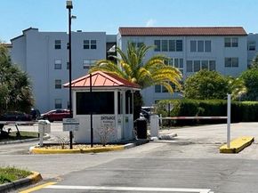 2861 Somerset Dr 312, Lauderdale Lakes FL 33311