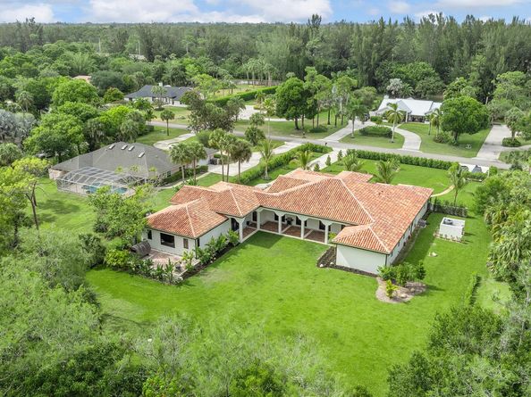 14823 Horseshoe Trace, Wellington FL 33414