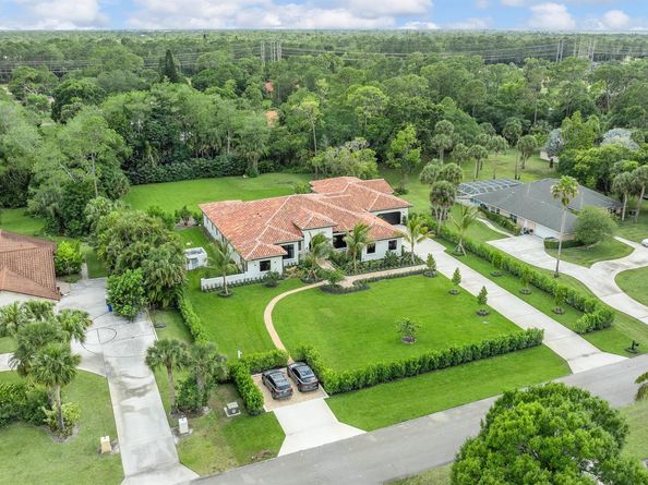 14823 Horseshoe Trace, Wellington FL 33414