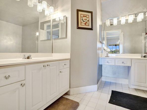Undisclosed Address #RX-11098430, Lake Worth FL 33449