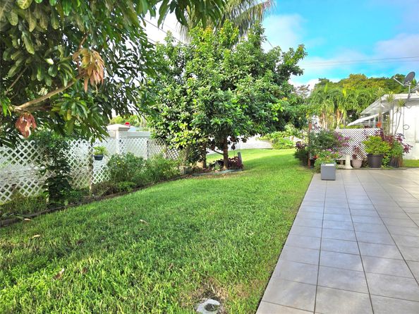 8406 NW 57th Ct, Tamarac FL 33321