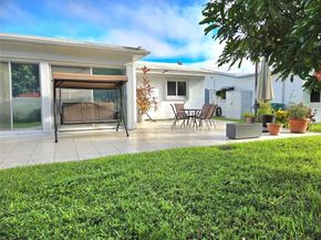 8406 NW 57th Ct, Tamarac FL 33321