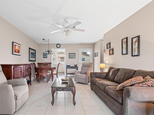 2822 Crosley Drive W B, West Palm Beach FL 33415