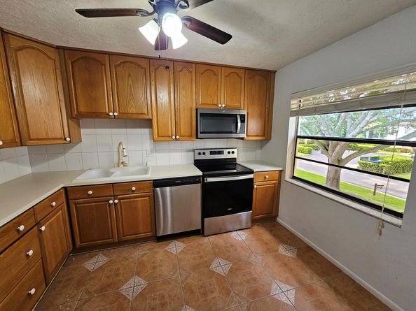 21864 Arriba Real 3 D, Boca Raton FL 33433