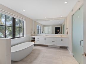 1532 SE 12th St 302, Fort Lauderdale FL 33316