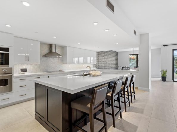 1532 SE 12th St 302, Fort Lauderdale FL 33316