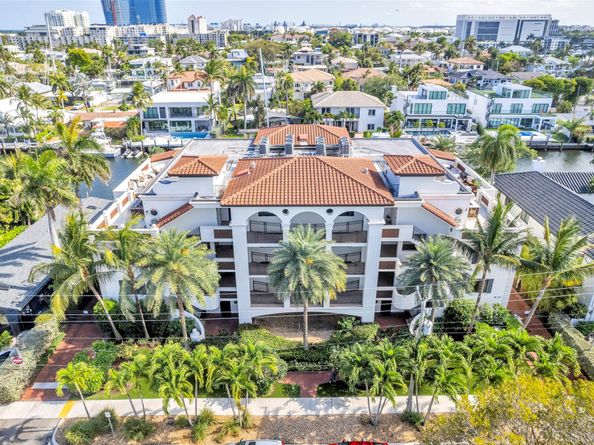 1532 SE 12th St 302, Fort Lauderdale FL 33316