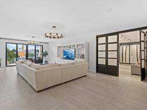 1532 SE 12th St 302, Fort Lauderdale FL 33316
