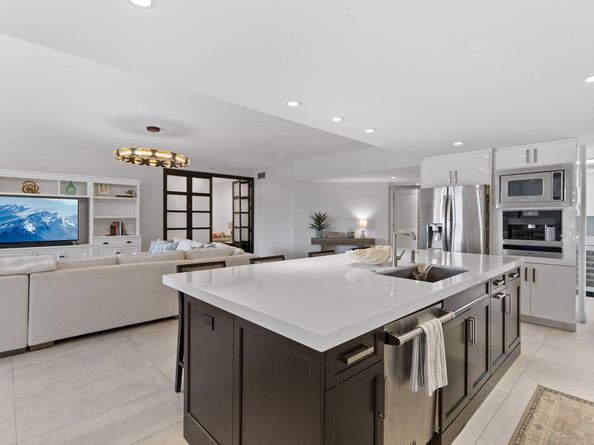 1532 SE 12th St 302, Fort Lauderdale FL 33316