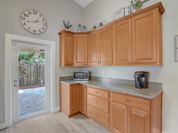 5540 NW 51st Avenue, Coconut Creek FL 33073