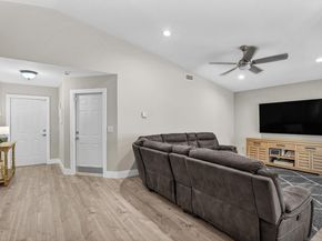 5540 NW 51st Avenue, Coconut Creek FL 33073